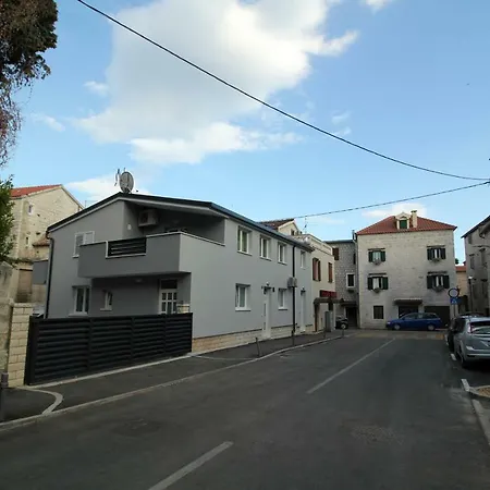 Kala Apartmán *