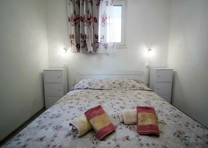 Kala * Kaštela