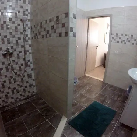 Apartment Kala *