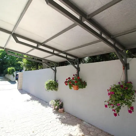 Kala Apartment Kastela