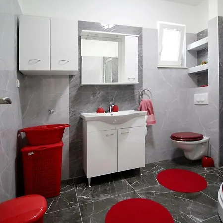 Apartment Kala